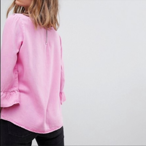 Vero Moda Chambray Top w Ruffle Sleeve Pink Denim - Picture 2 of 4